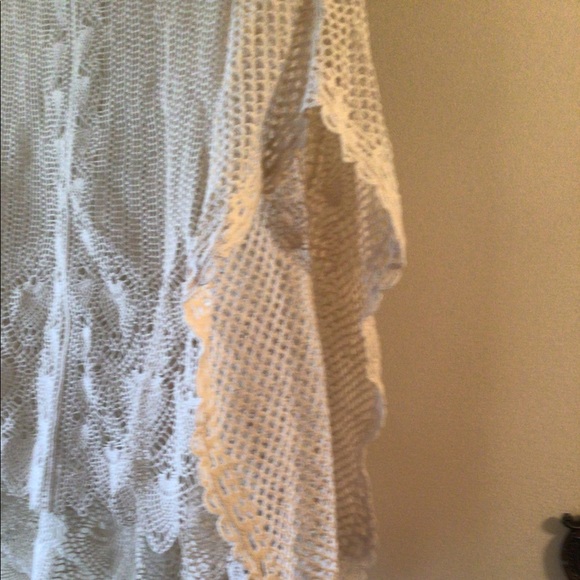 Crochet top from Anthropologie - Picture 4 of 5
